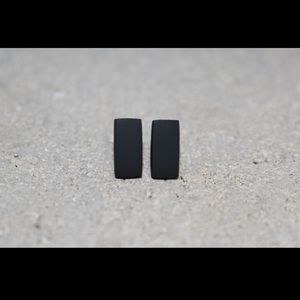 (NEW) Black Bar Stud Earrings , Matte Black